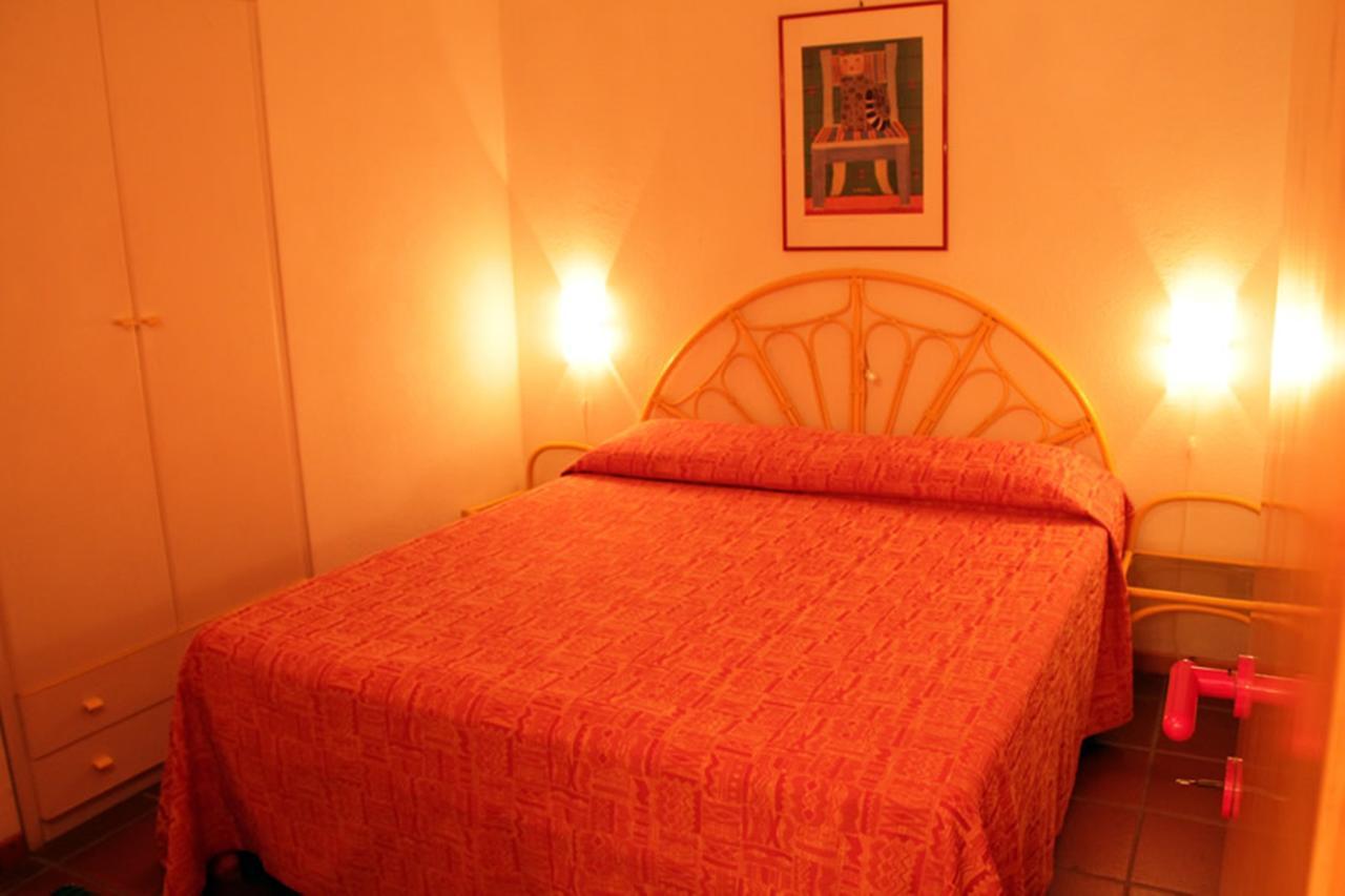 Residence Portolaconia Appartamenti Cannigione Δωμάτιο φωτογραφία