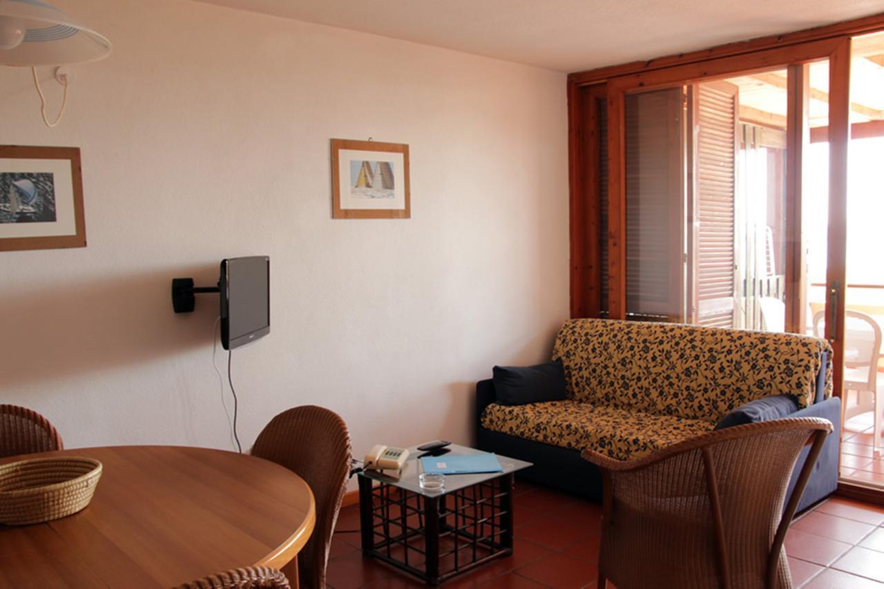 Residence Portolaconia Appartamenti Cannigione Δωμάτιο φωτογραφία