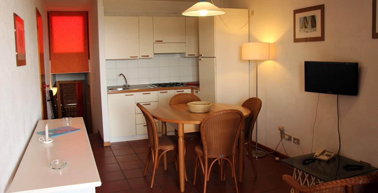 Residence Portolaconia Appartamenti Cannigione Εξωτερικό φωτογραφία