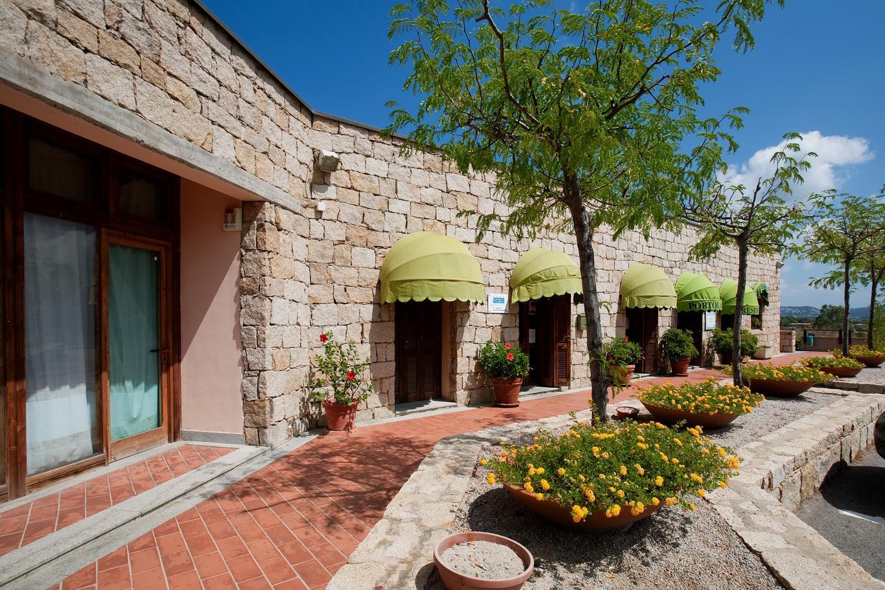 Residence Portolaconia Appartamenti Cannigione Εξωτερικό φωτογραφία